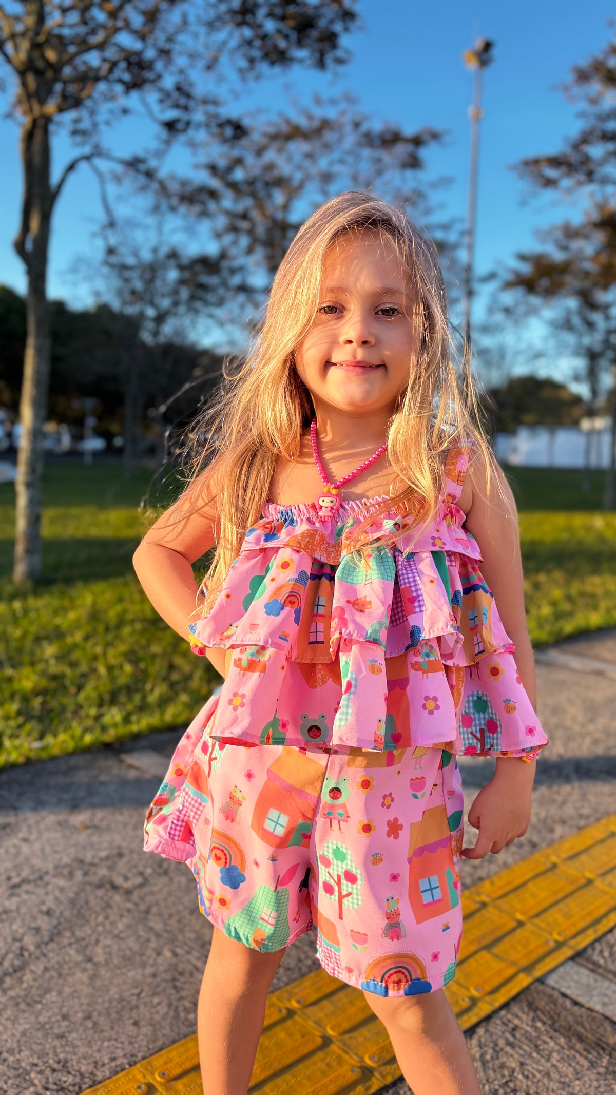 Conjunto Infantil Estampa Casinha Encantada | Lá Colorê