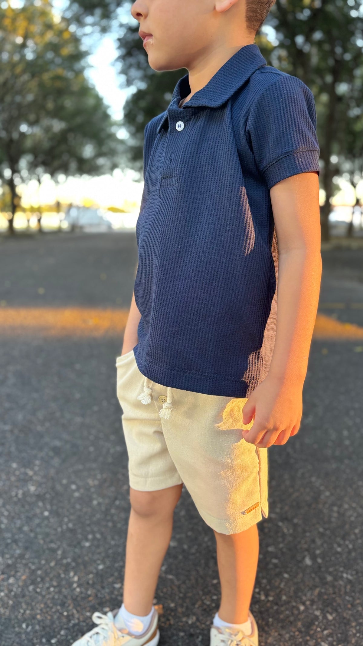 Camisa Infantil Gola Polo Azul Marinho em Tricô - 100% Algodão | Lá Colorê