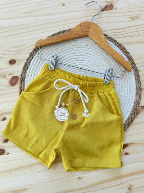 Bermuda Infantil em Linho Amarela | Lá Colorê