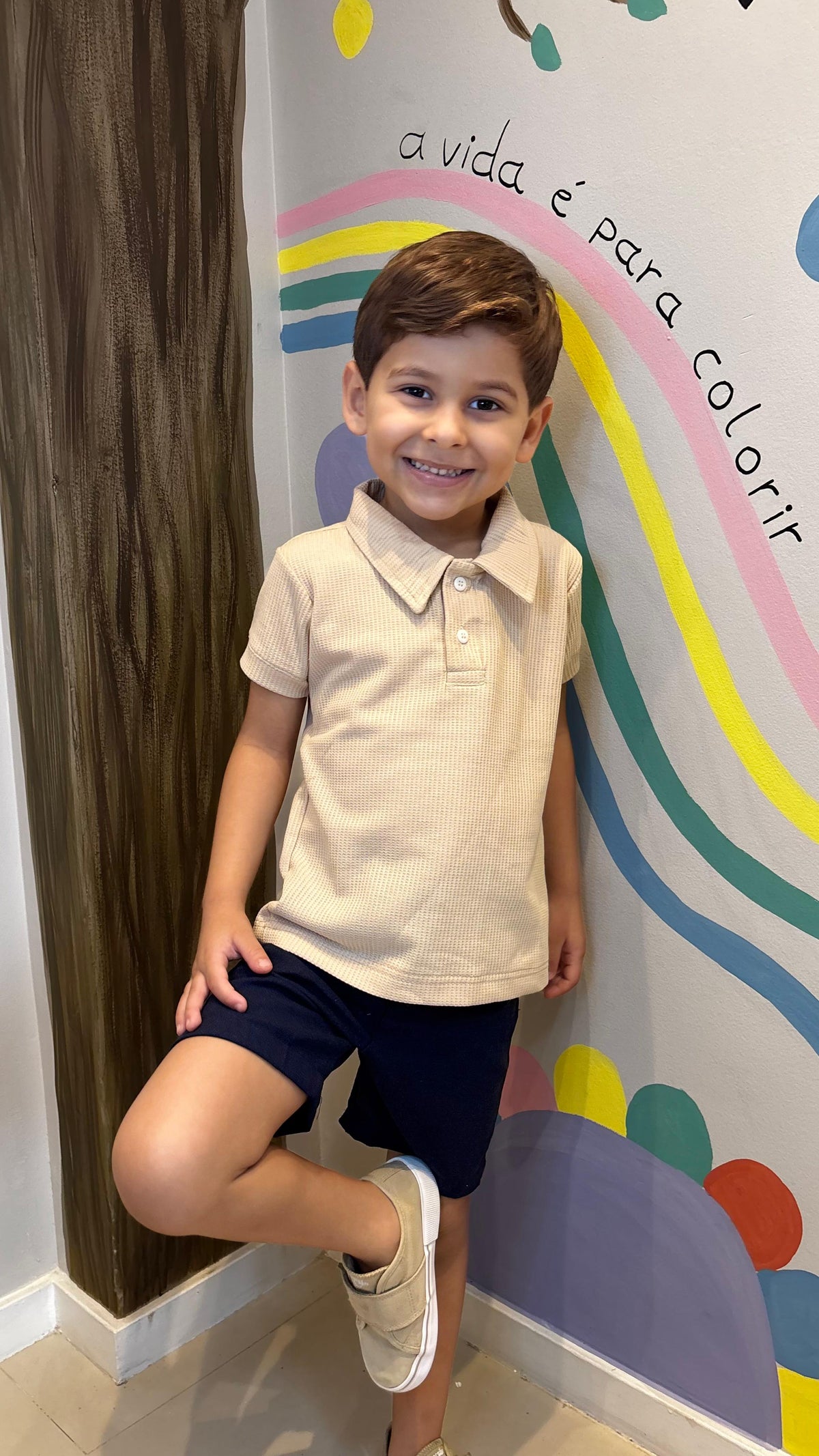 Camisa Infantil Gola Polo Avelã em Tricô - 100% Algodão | Lá Colorê