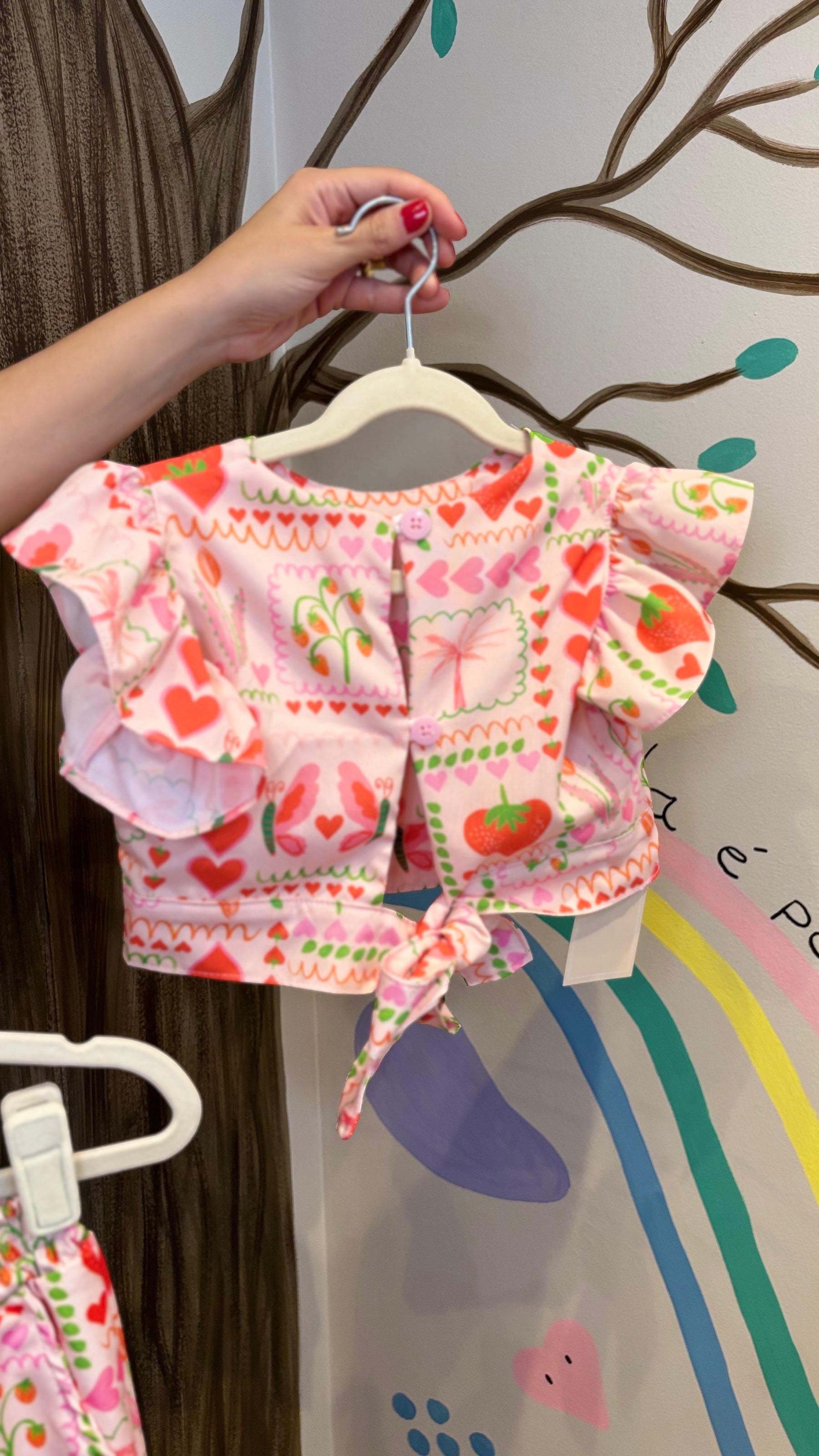 Conjunto Luxo Infantil Estampa Moranguinho | Lá Colorê