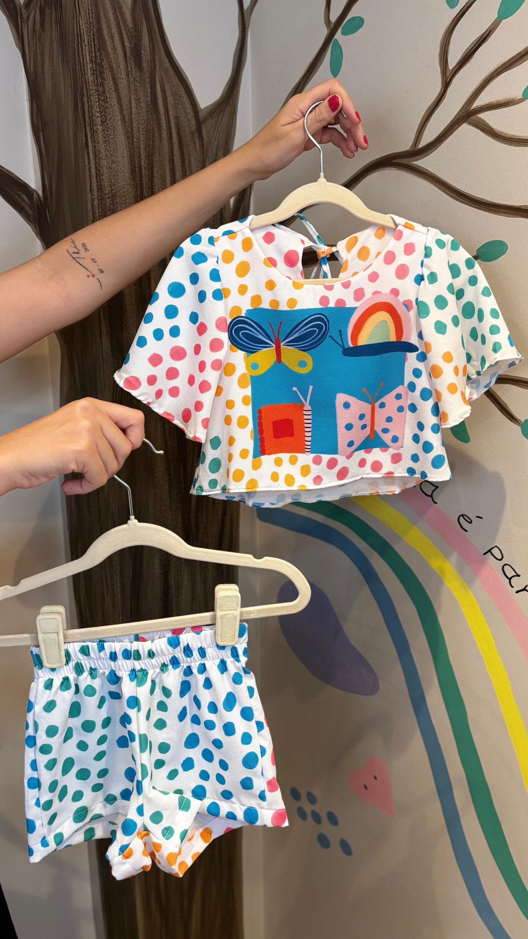 Conjunto Infantil Estampa 4 Borboletas | Lá Colorê