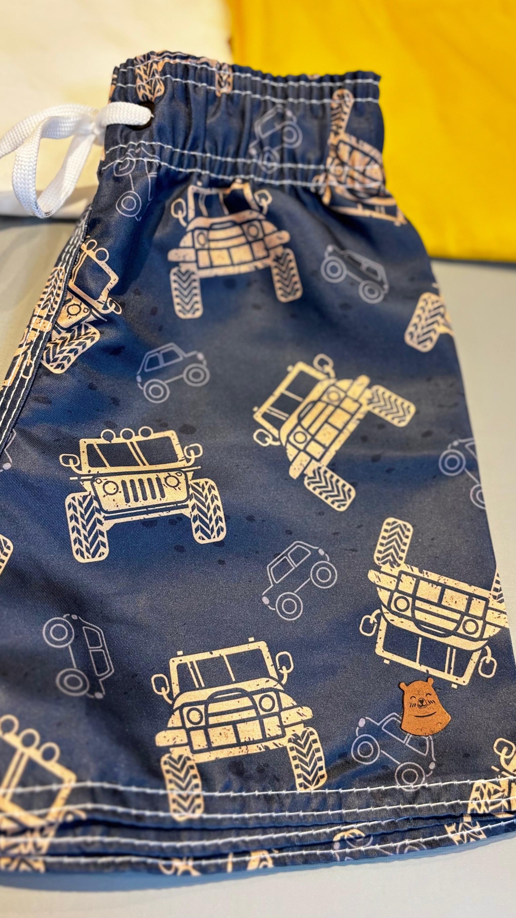 Short Tactel Infantil Premium Estampa Carro Jeep| Lá Colorê