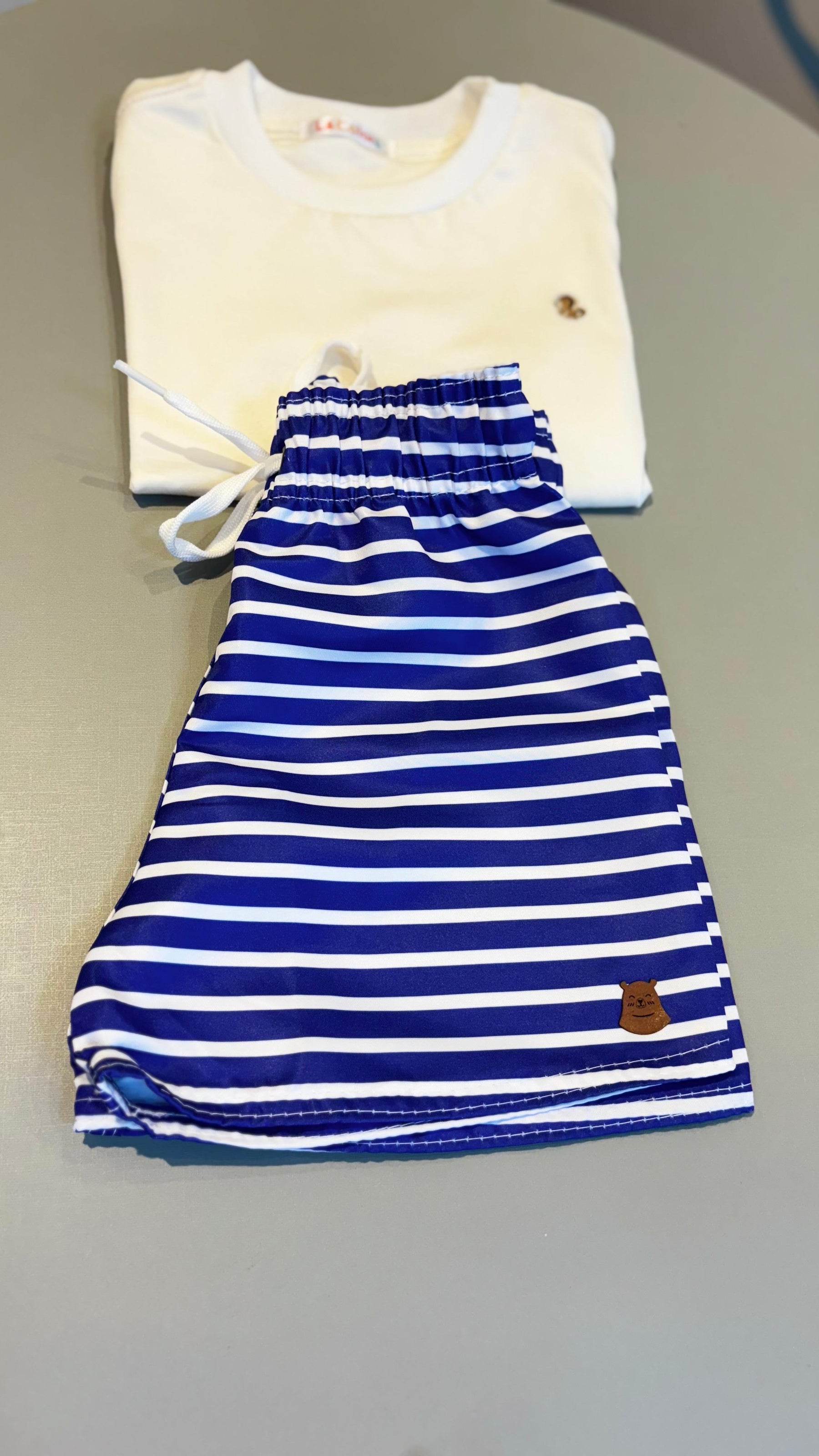 Short Tactel Infantil Premium Estampa Listra Azul Royal| Lá Colorê