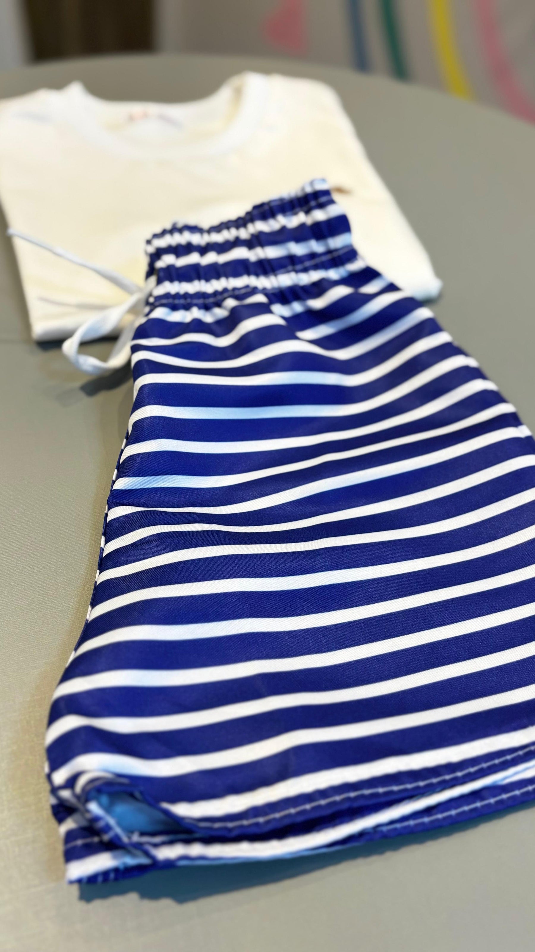 Short Tactel Infantil Premium Estampa Listra Azul Royal| Lá Colorê