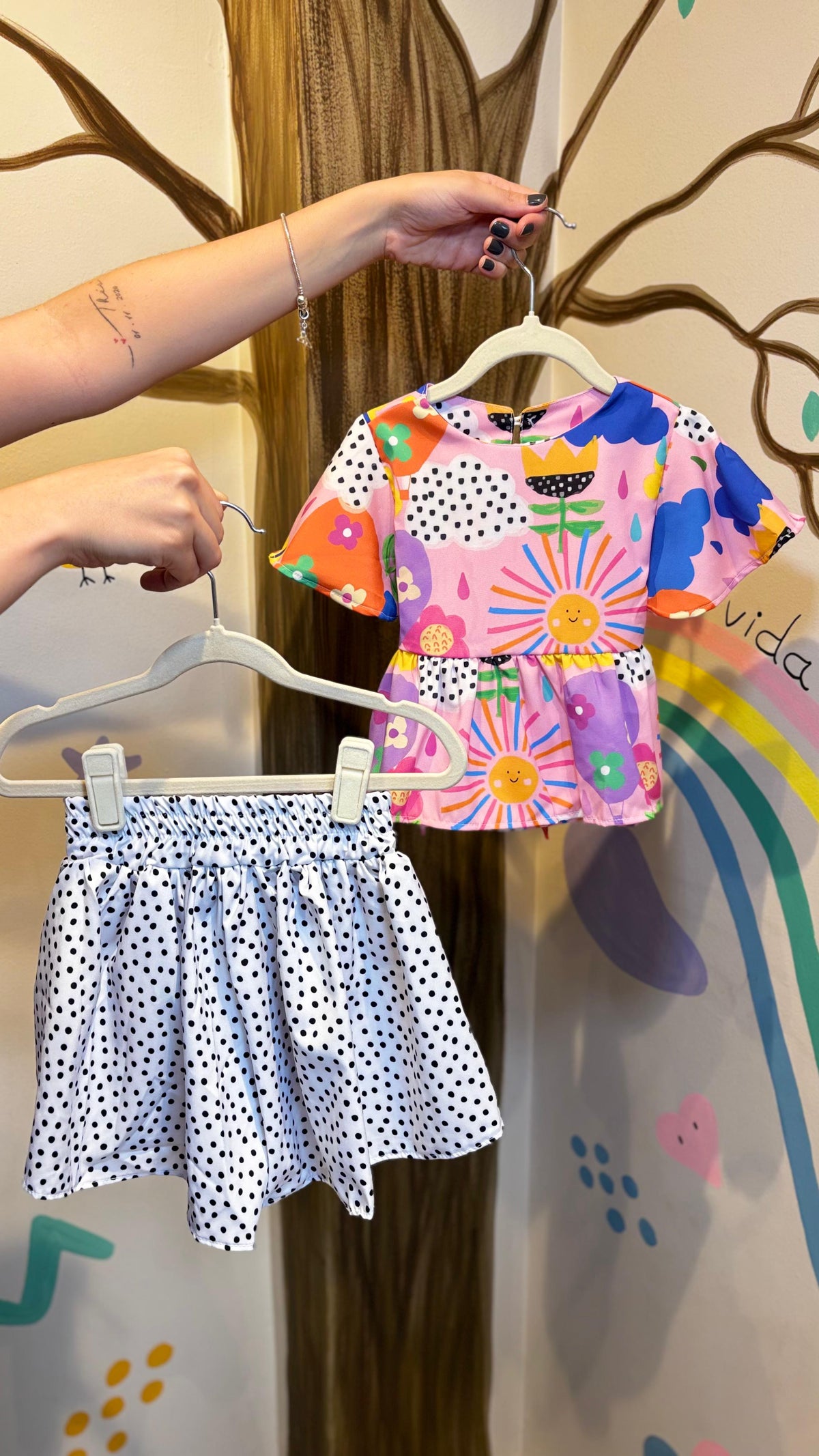 Conjunto Infantil Estampa Primavera Feliz | Lá Colorê