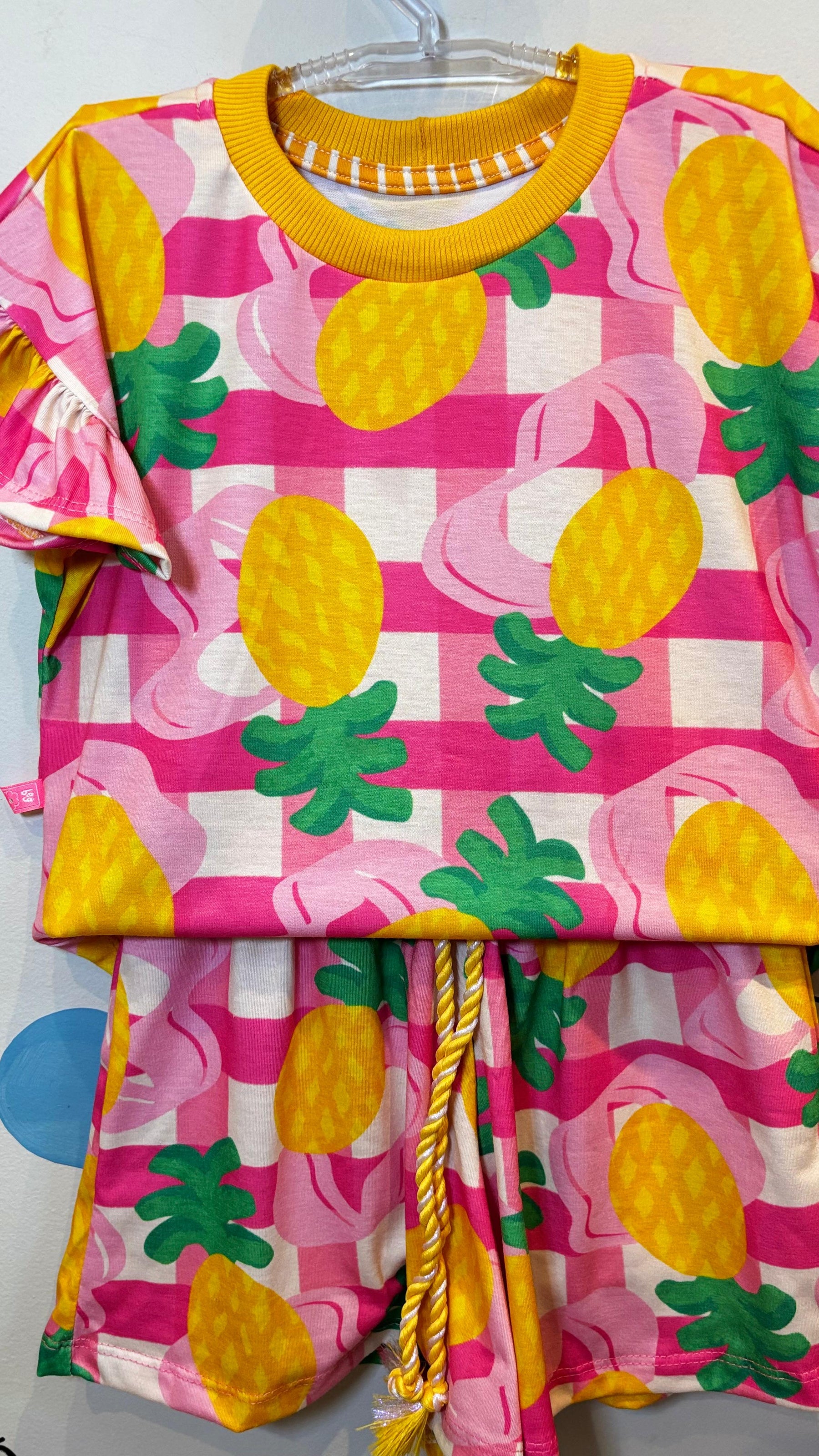 Conjunto Infantil Estampa Doce Abacaxi | Lá Colorê