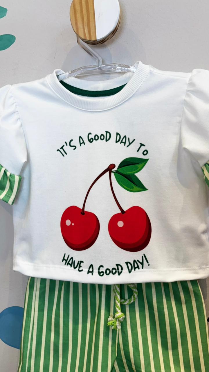 Conjunto Infantil Estampa Cereja Have a Good Day | Lá Colorê