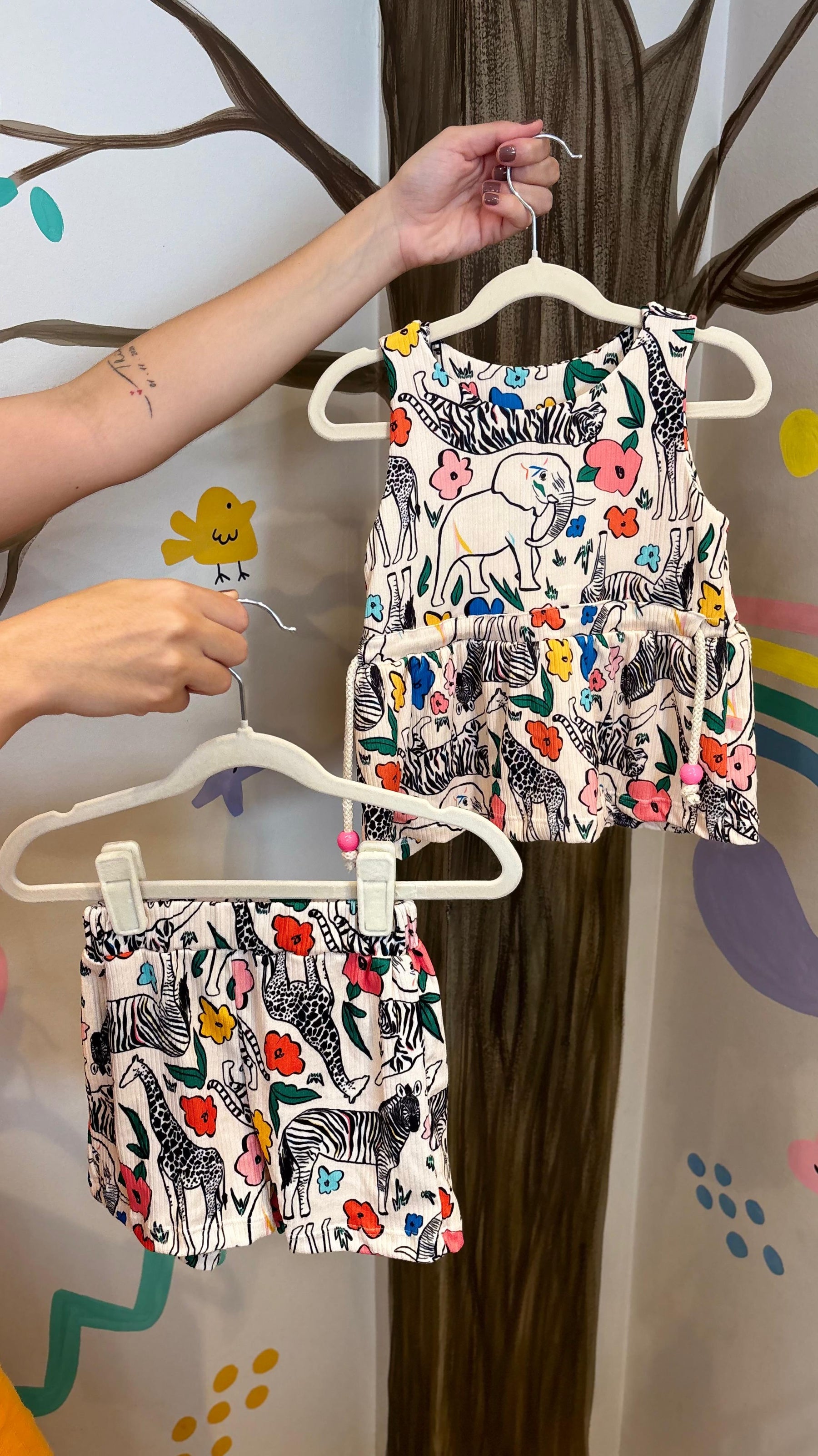 Conjunto Infantil Caneladinho de 3 à 4 anos | Lá Colorê
