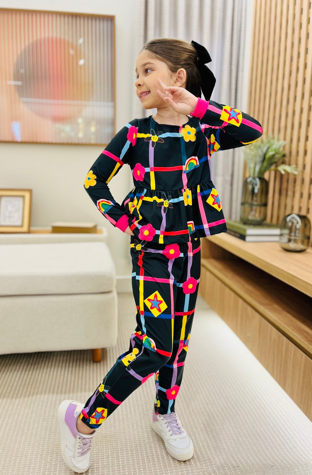 Conjunto Infantil Feminino Quadriculado Preto Manga Longa | Lá Colorê