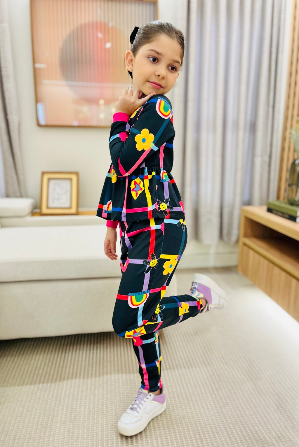 Conjunto Infantil Feminino Quadriculado Preto Manga Longa | Lá Colorê