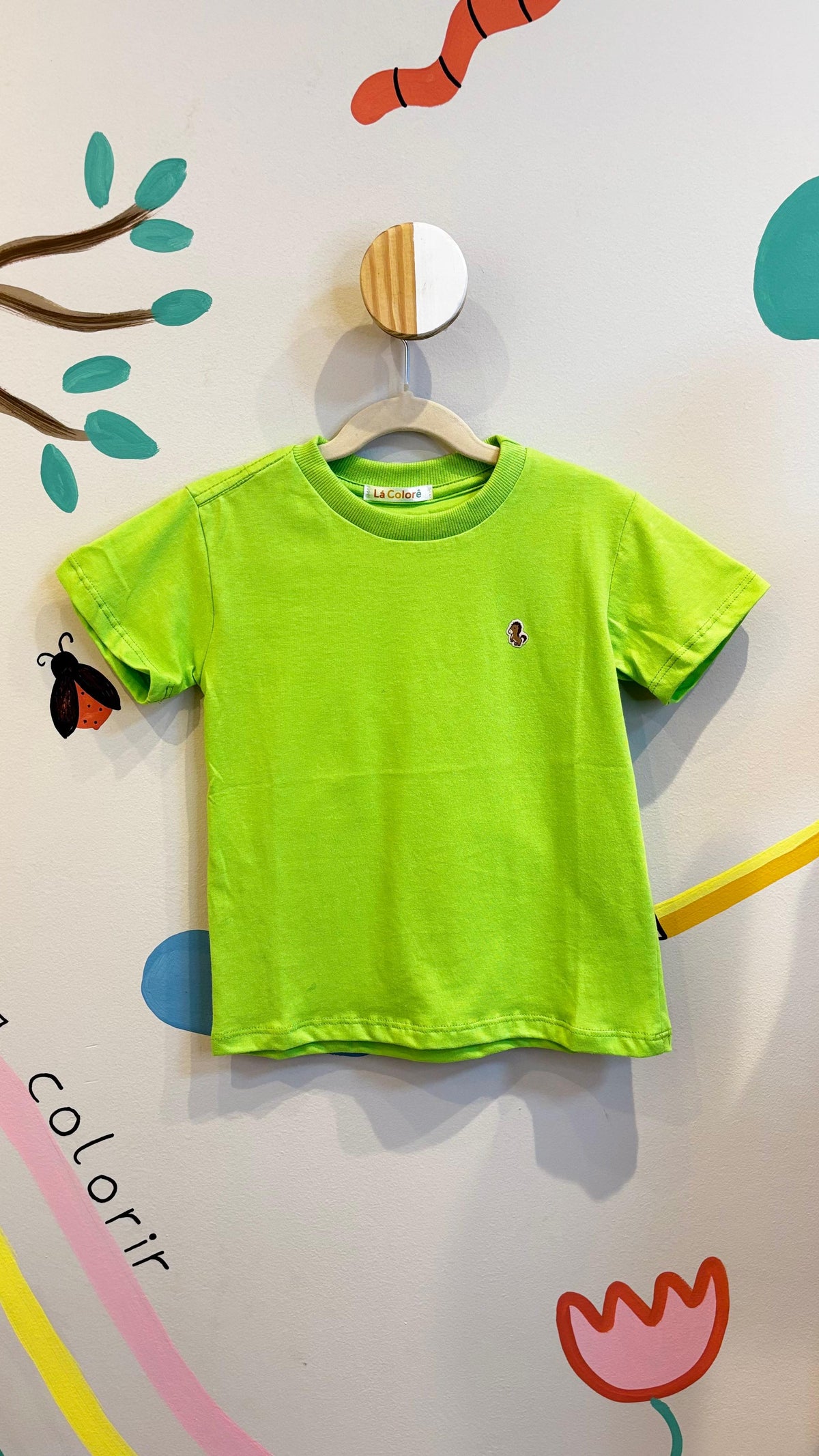 T-shirt Infantil Verde Lima - 100% Algodão | Lá Colorê