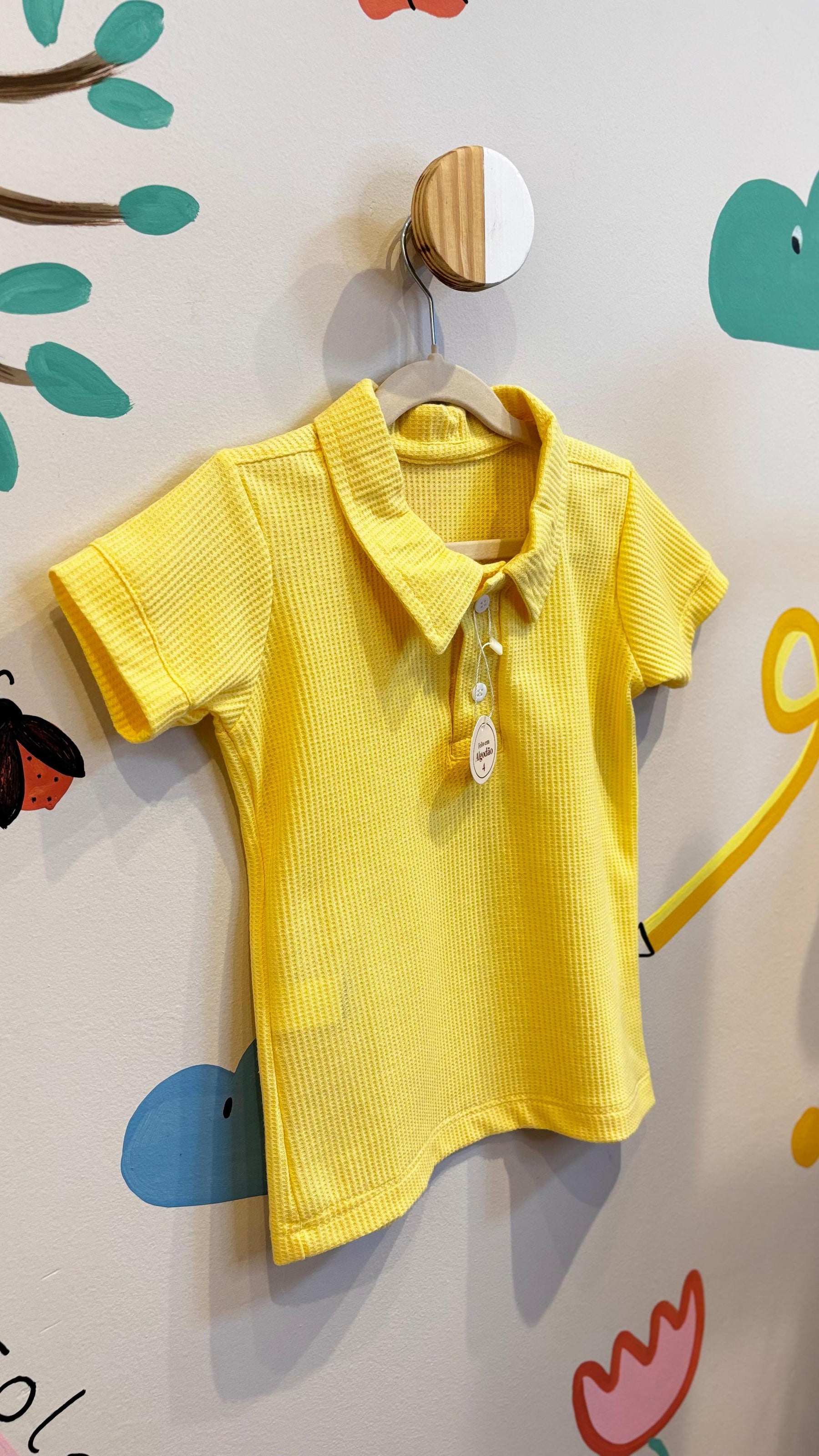 Camisa Infantil Gola Polo Amarelo Bebê em Tricô - 100% Algodão | Lá Colorê