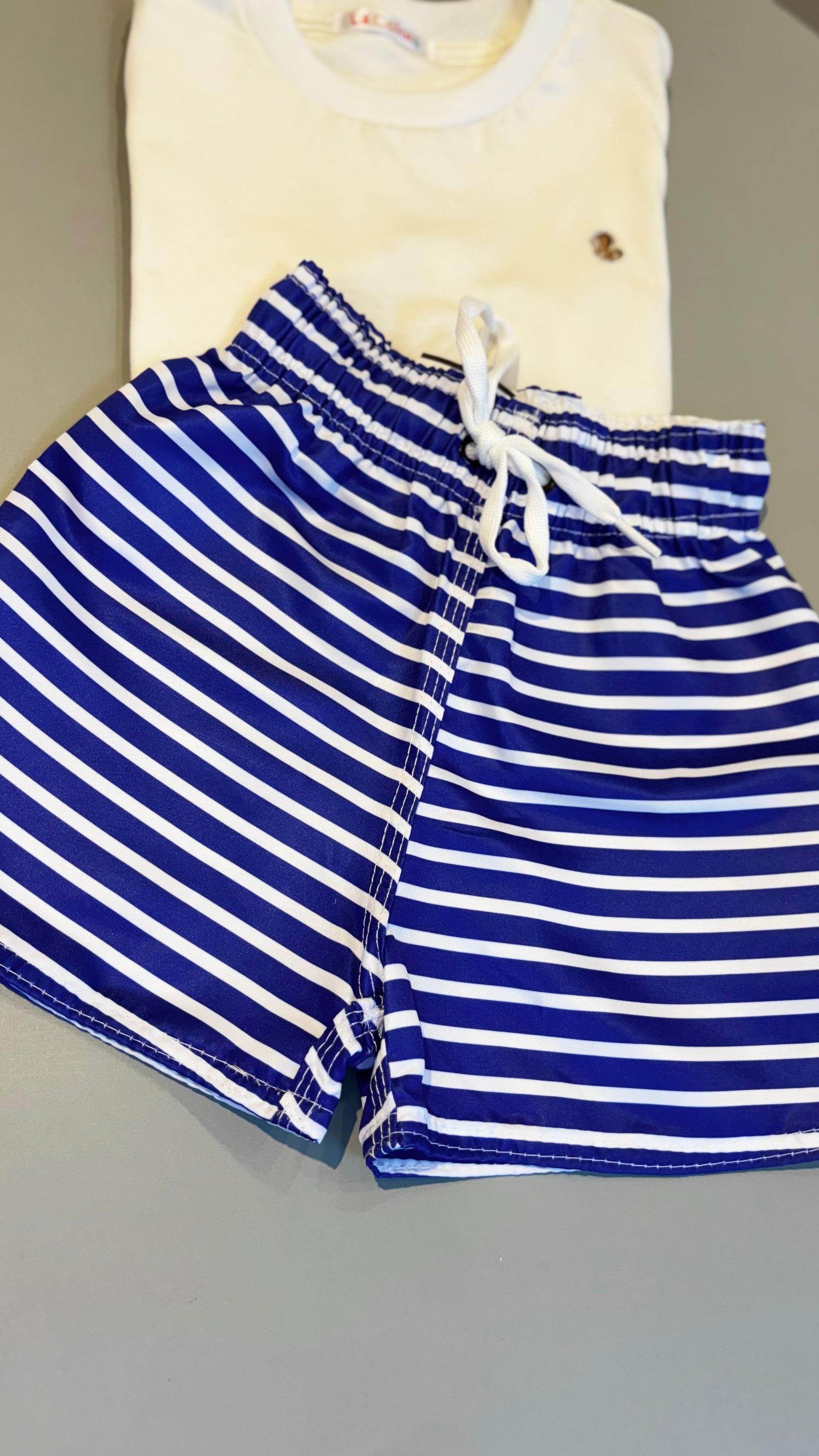 Short Tactel Infantil Premium Estampa Listra Azul Royal| Lá Colorê