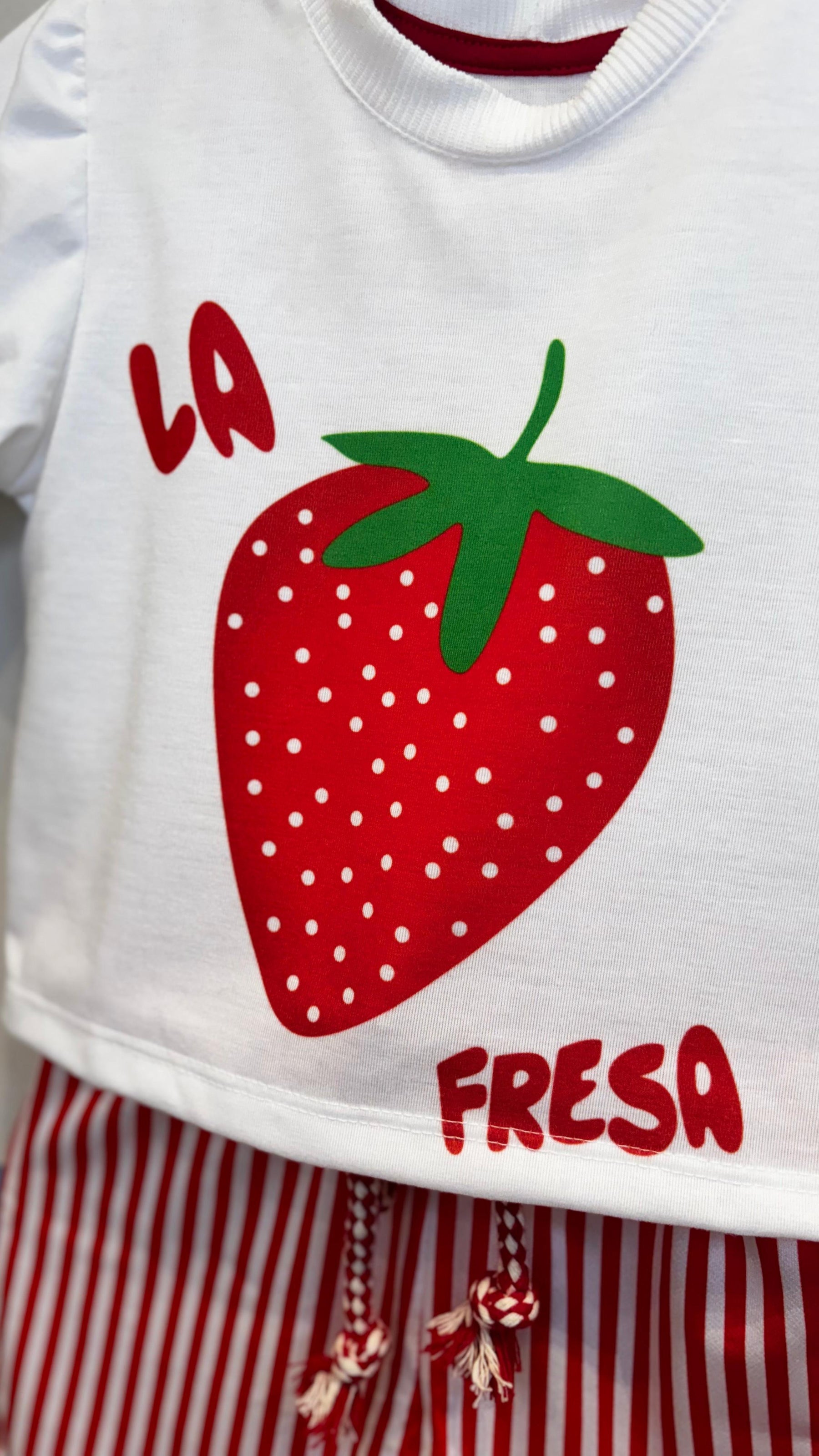 Conjunto Infantil Estampa Morango Fresa Confort | Lá Colorê