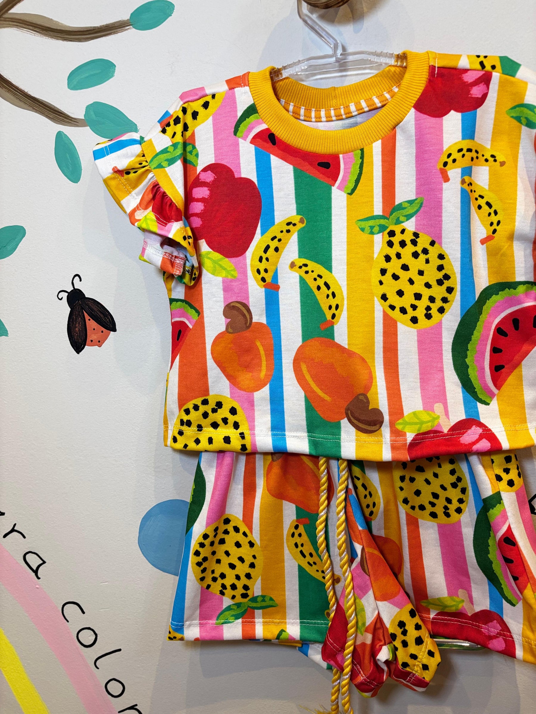 Conjunto Infantil Estampa Frutal Listradinho | Lá Colorê