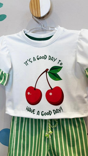 Conjunto Infantil Estampa Cereja Have a Good Day | Lá Colorê