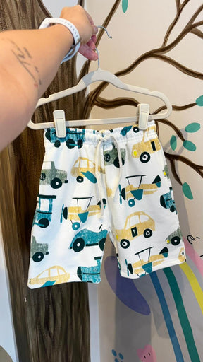 Bermuda Infantil Lúdica com Estampa Car 82 - 100% Algodão | Lá Colorê
