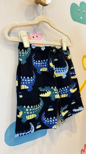 Bermuda Infantil Lúdica com Estampa Jacaré  - 100% Algodão | Lá Colorê