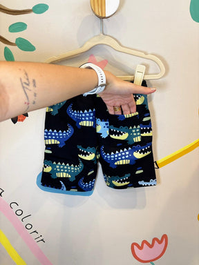 Bermuda Infantil Lúdica com Estampa Jacaré  - 100% Algodão | Lá Colorê