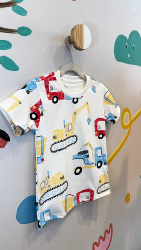 T-Shirt Infantil Branca com Estampa Guindaste - 100% Algodão | Lá Colorê