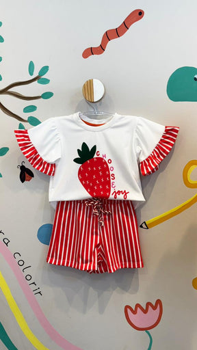 Conjunto Infantil Estampa Morango Chose | Lá Colorê
