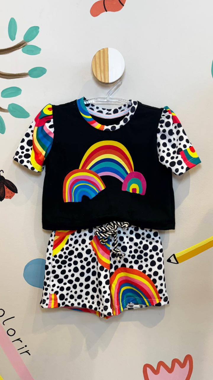Conjunto Infantil Estampa Arco-Íris Fantasia | Lá Colorê
