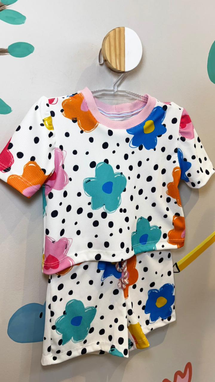 Conjunto Infantil Estampa Floral Pop | Lá Colorê
