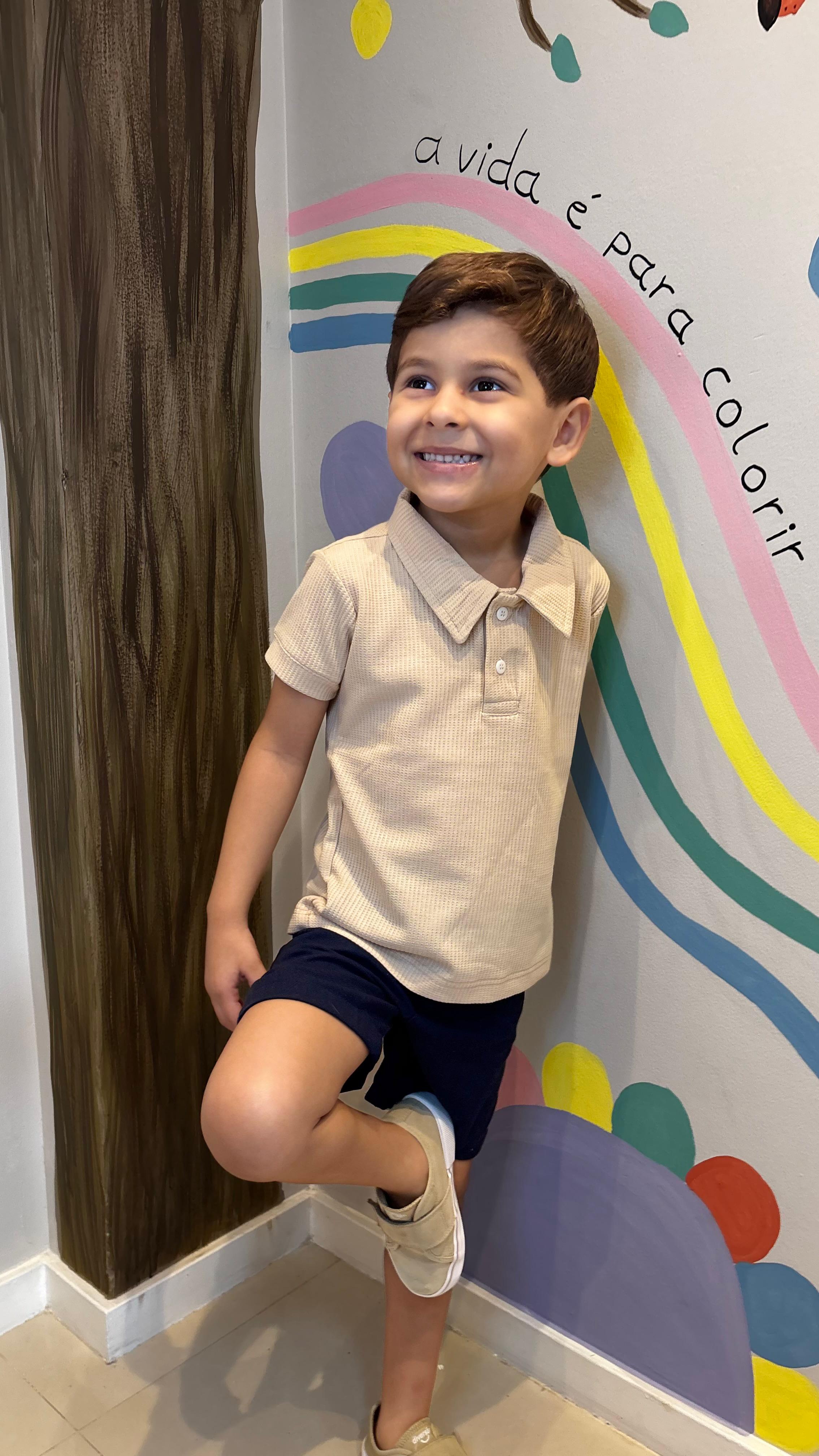 Camisa Infantil Gola Polo Avelã em Tricô - 100% Algodão | Lá Colorê