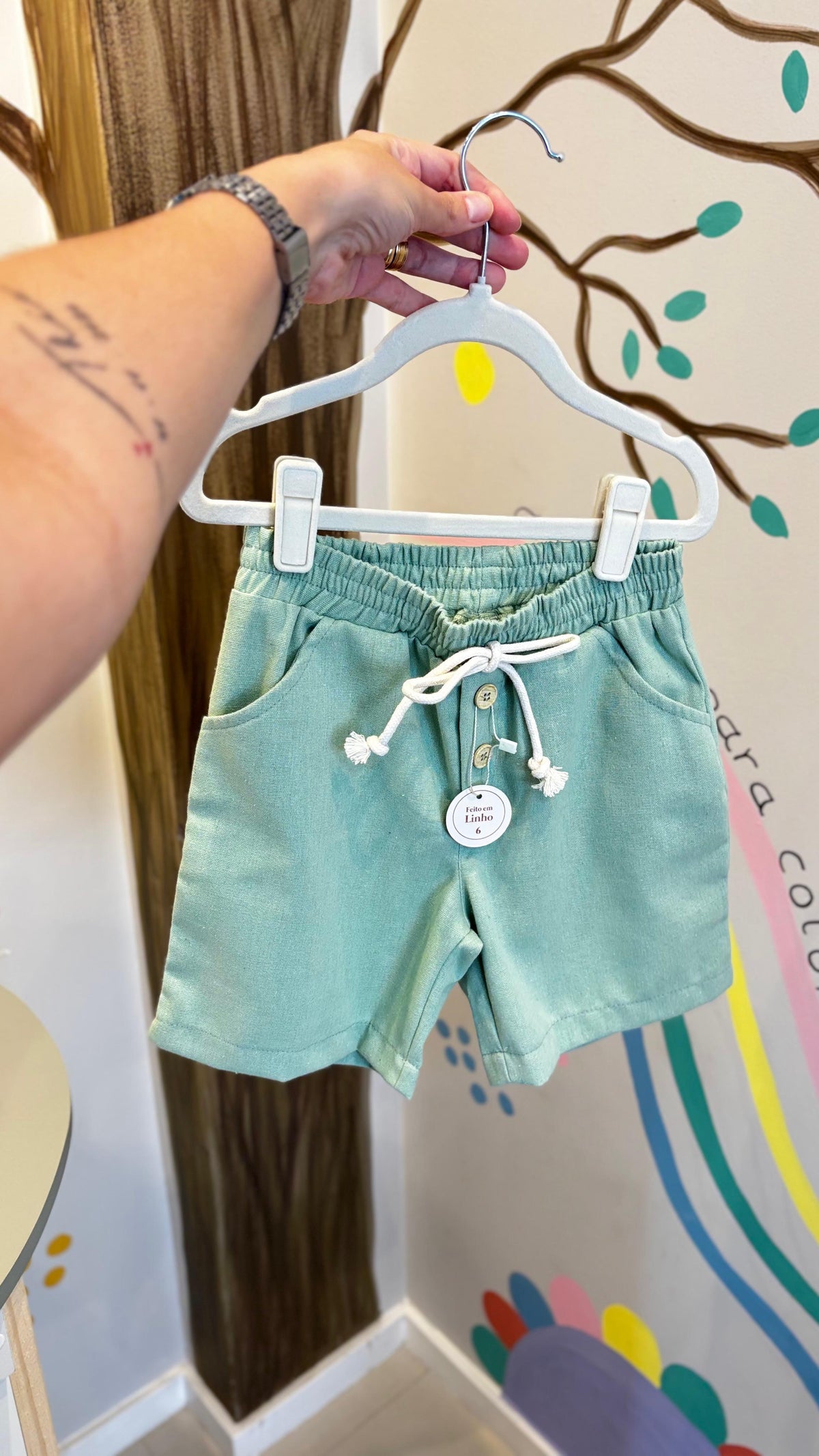Bermuda Infantil em Linho Verde Menta | Lá Colorê