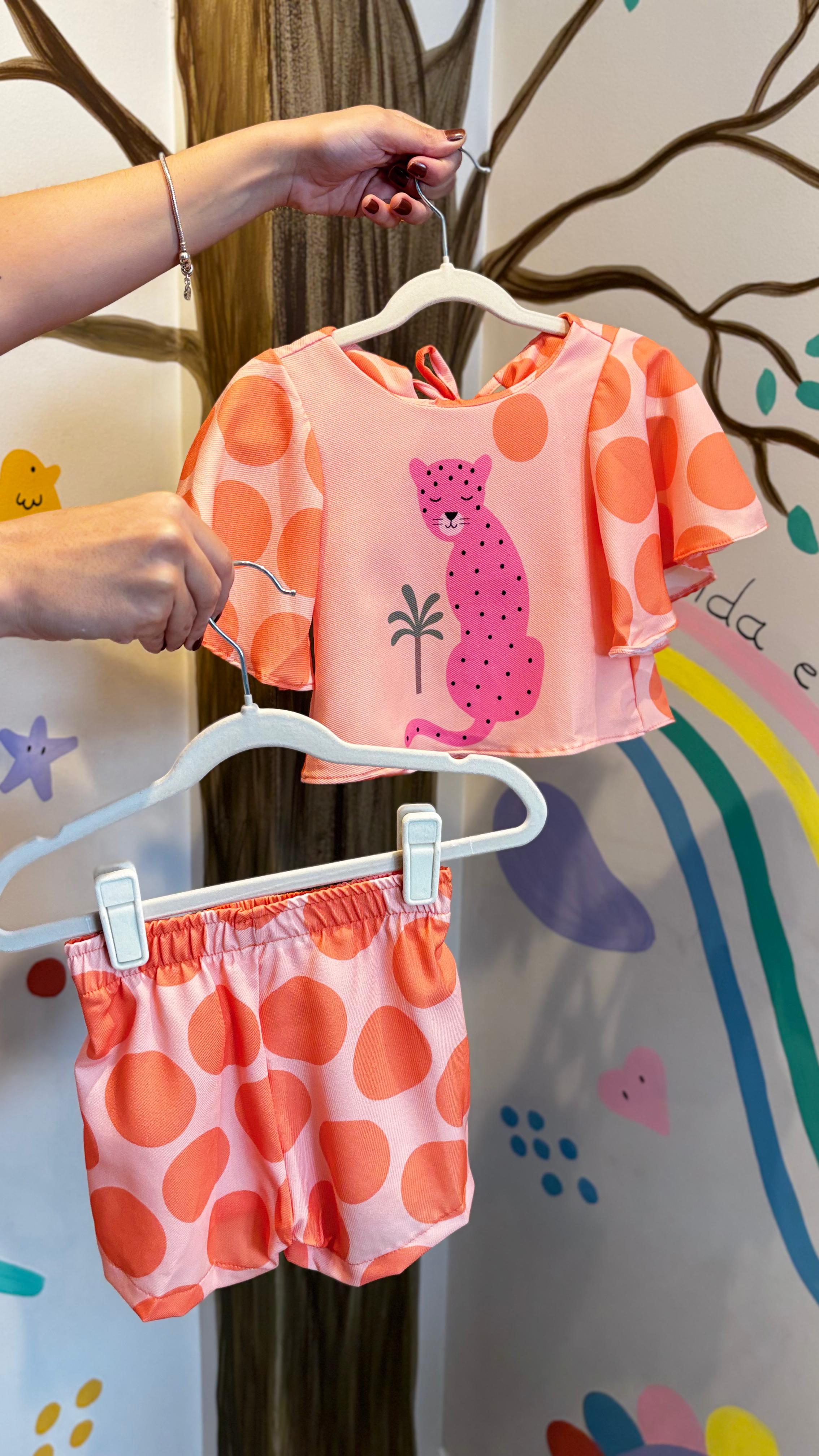 Conjunto Infantil Estampa Oncinha Laranja | Lá Colorê