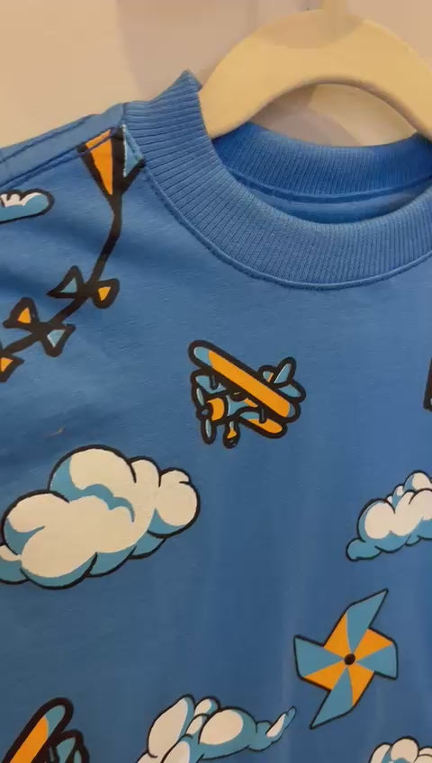 T-Shirt Infantil Azul com Estampa de Pipa - 100% Algodão | Lá Colorê